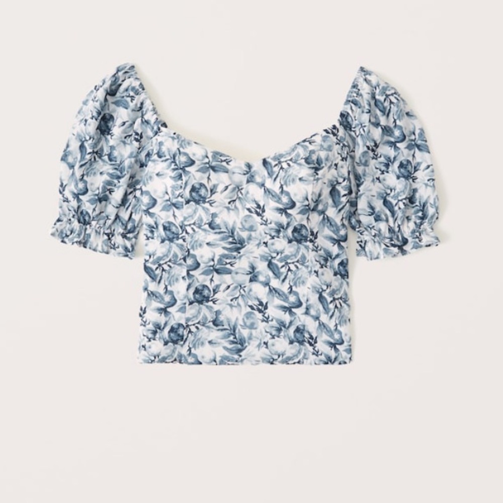 Abercrombie & Fitch top